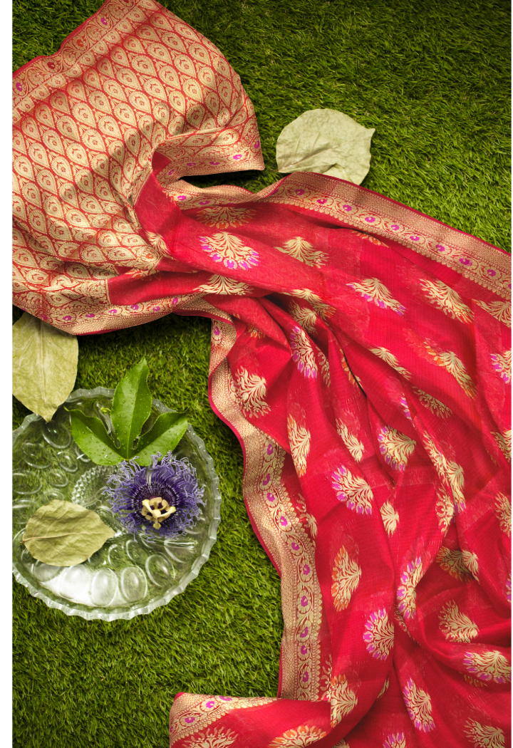 TRI3D__SAREE39__cs_set0_nomo_folded11__2021-6-2-20-30-15__700X1000